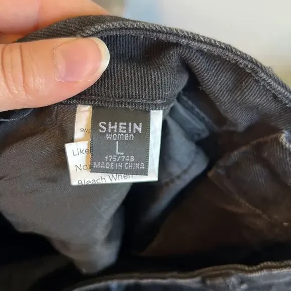 Shein 2 Tone Patch Distressed Black & Dark Denim Ultra High Rise Jeans - Picture 13 of 15